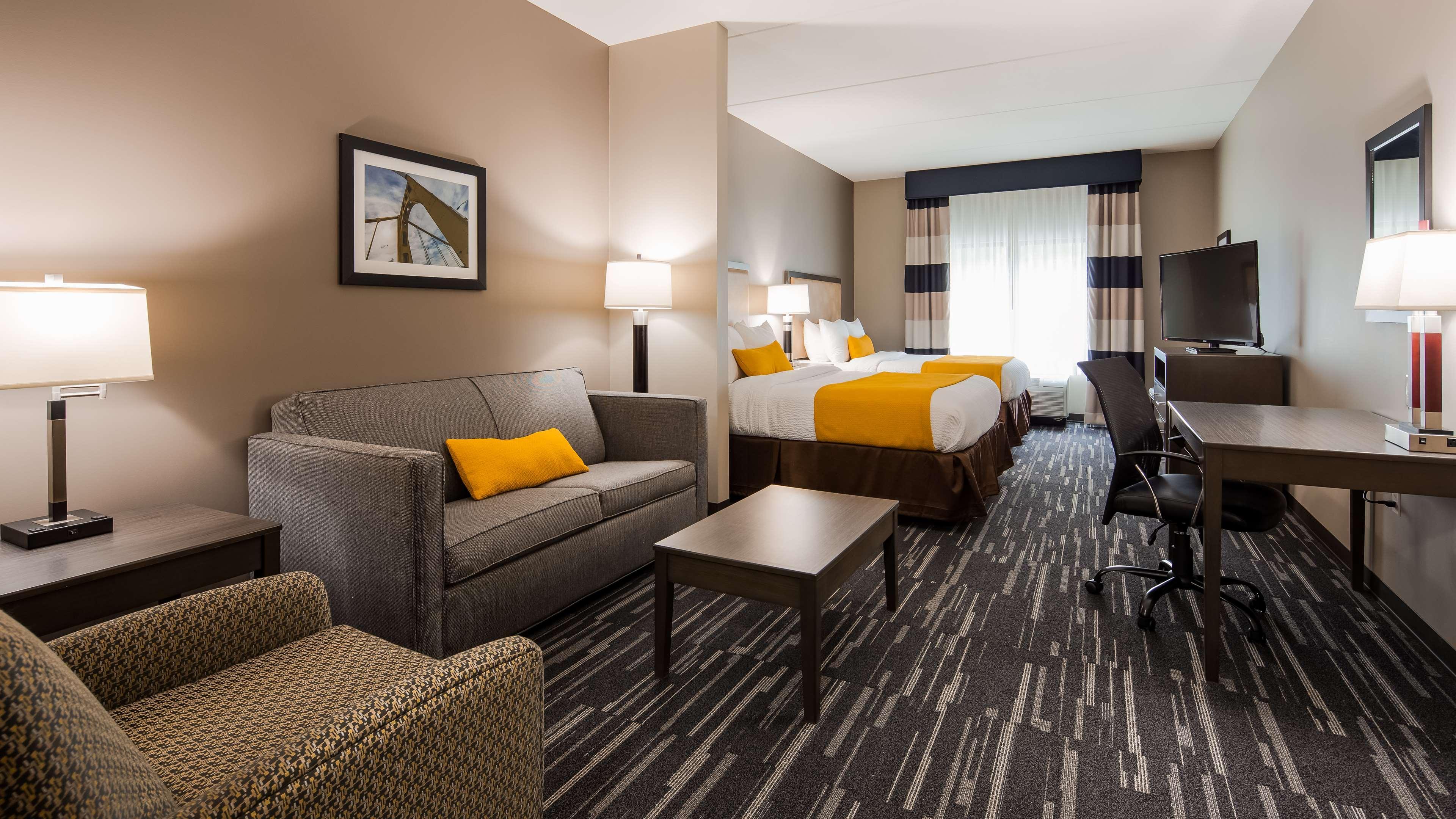 Best Western Plus Cranberry-Pittsburgh North Cranberry Township Exterior photo